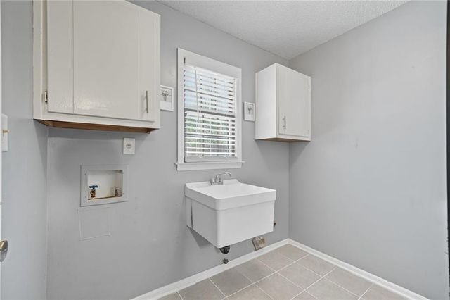 5241 Brasswood Drive, Stone Mountain, GA 30088