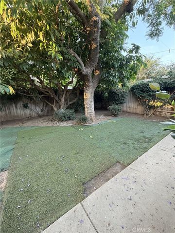 701 E 21st Street, Santa Ana, CA 92706