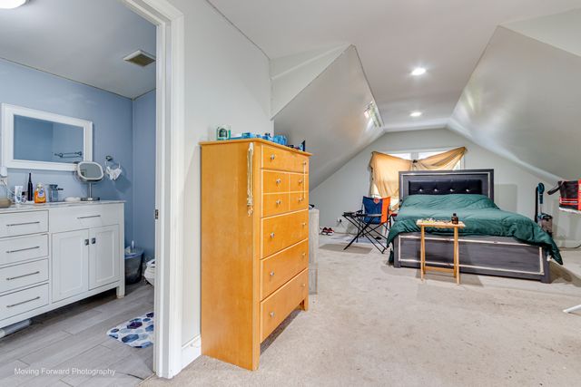 5505 W Thomas Street, Chicago, IL 60651