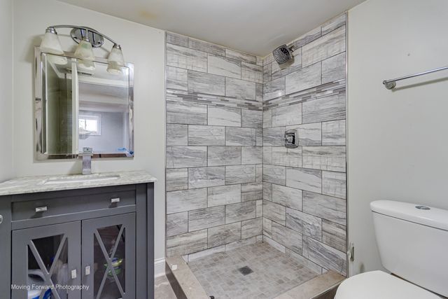 5505 W Thomas Street, Chicago, IL 60651
