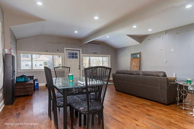 5505 W Thomas Street, Chicago, IL 60651