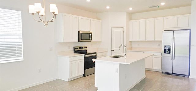 413 SILVER PALM DRIVE, Haines City, FL 33844