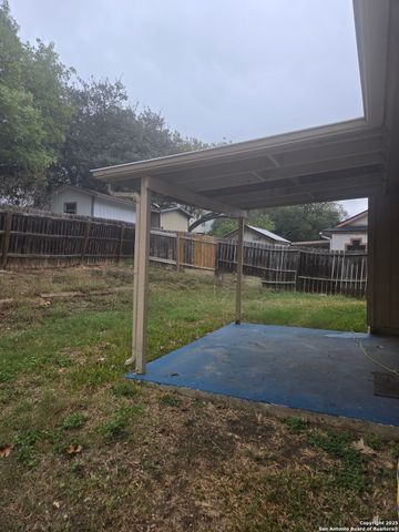 10034 Palomino Cyn, Converse, TX 78109