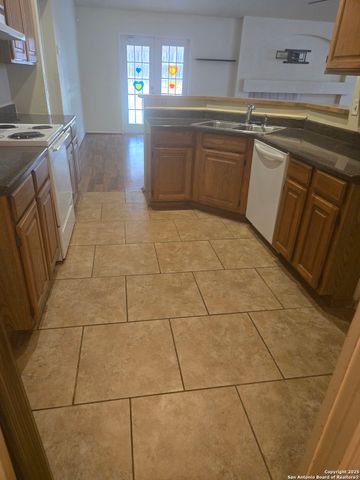 10034 Palomino Cyn, Converse, TX 78109