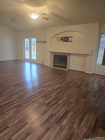 10034 Palomino Cyn, Converse, TX 78109