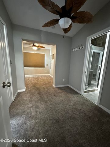 283 Umber Street NW, Palm Bay, FL 32907