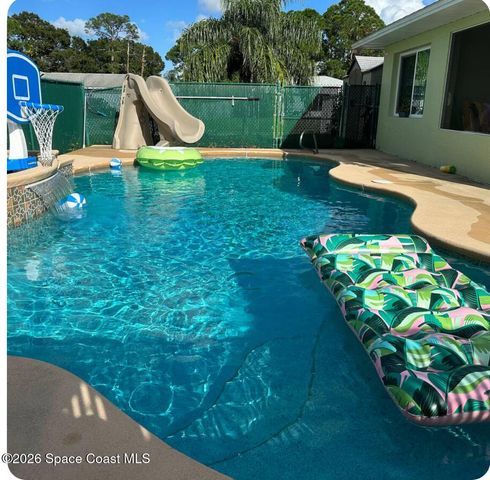 283 Umber Street NW, Palm Bay, FL 32907