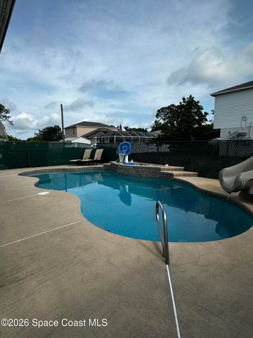 283 Umber Street NW, Palm Bay, FL 32907