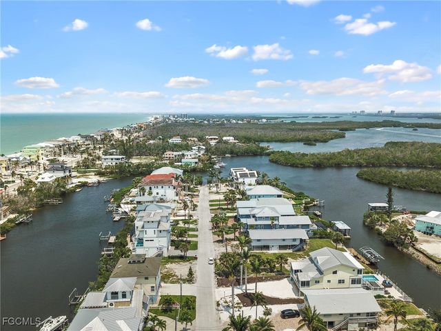 27832 Forester DR, Bonita Springs, FL 34134