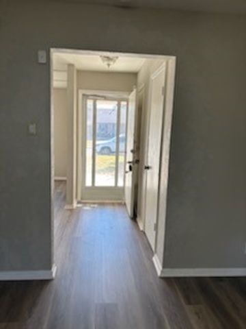 233 Taylor Street, Burleson, TX 76028