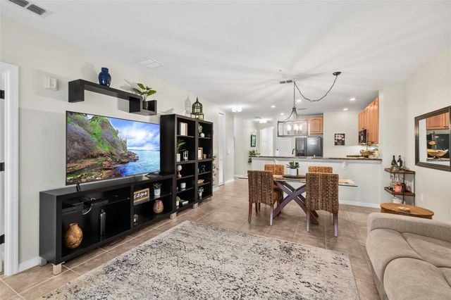 100 CANOPY WALK LANE 124, Palm Coast, FL 32137