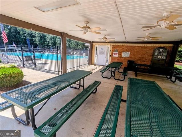 655 Springharbor Drive, Woodstock, GA 30188