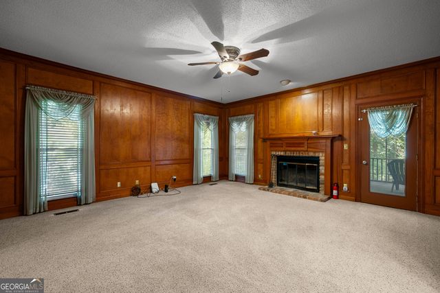 214 Highland Trail, Lagrange, GA 30240