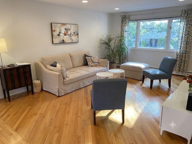 208 Charles 208, Cambridge, MA 02141