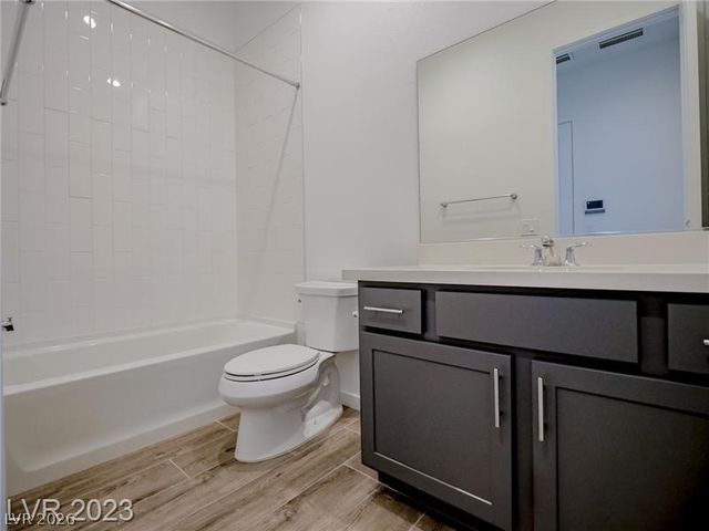 105 Brixton Avenue, Henderson, NV 89011