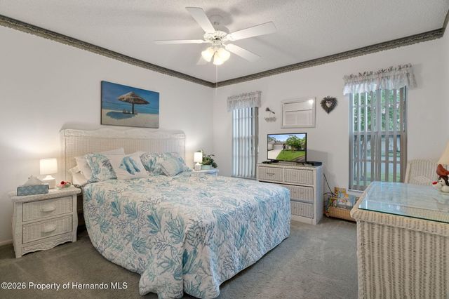 2218 Dove Hollow Drive, Spring Hill, FL 34606