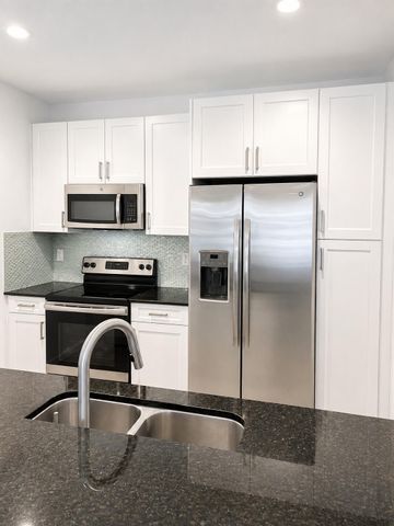 5903 MONTERRA CLUB Drive 5903, Lake Worth, FL 33463