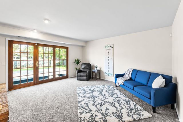 6025 Fitchburg Place, Fort Wayne, IN 46815