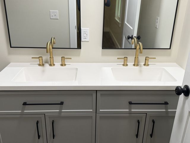 1480 Gravel Hill Rd, Bethpage, TN 37022