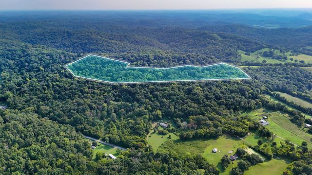 1480 Gravel Hill Rd, Bethpage, TN 37022