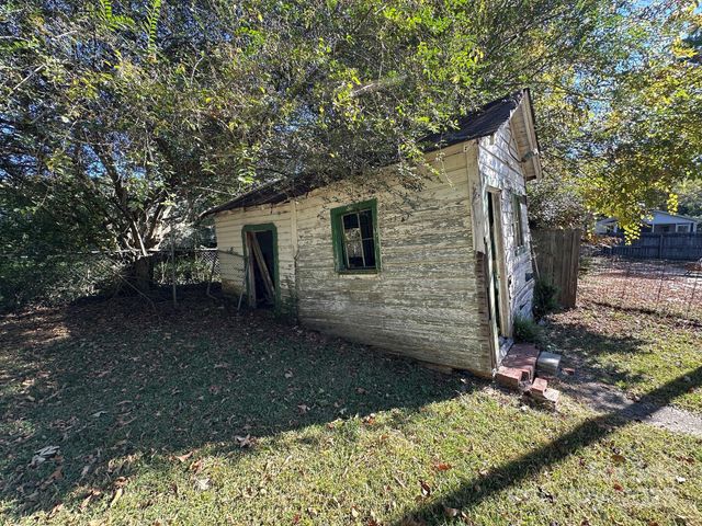 2121 Middale Street, Kannapolis, NC 28083