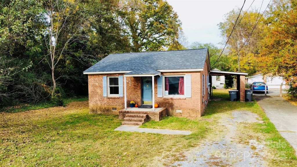 2121 Middale Street, Kannapolis, NC 28083