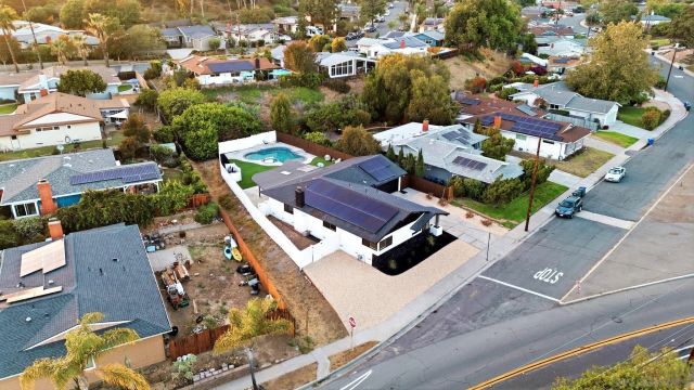 6196 Primrose, La Mesa, CA 91942