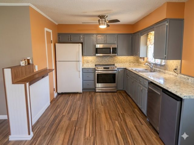 2301 Beth Lane, Bentonville, AR 72712