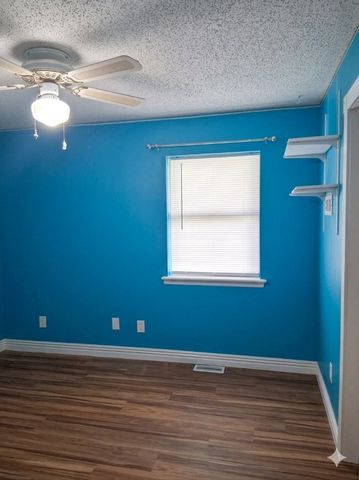 2301 Beth Lane, Bentonville, AR 72712