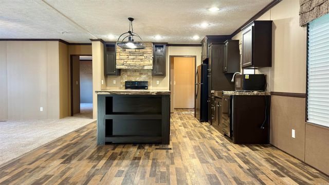 211 perla Road, Malvern, AR 72104