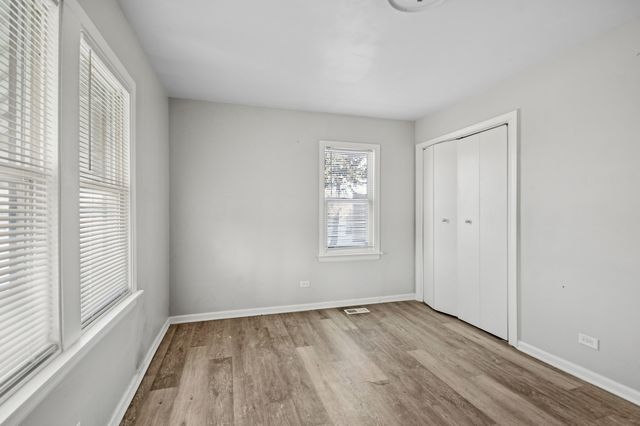 711 N Columbine Avenue, Lombard, IL 60148