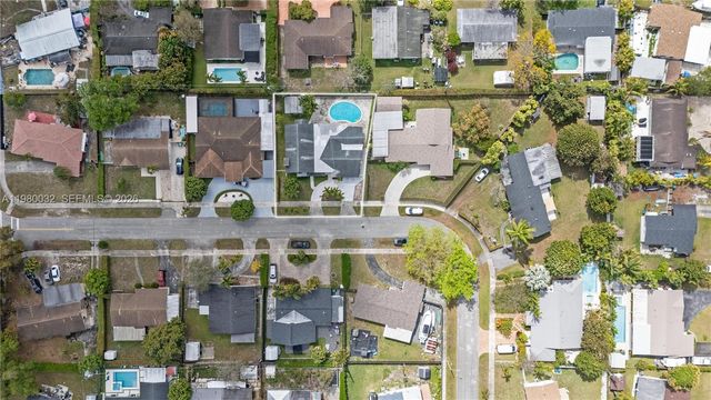 10020 SW 83rd St, Miami, FL 33173