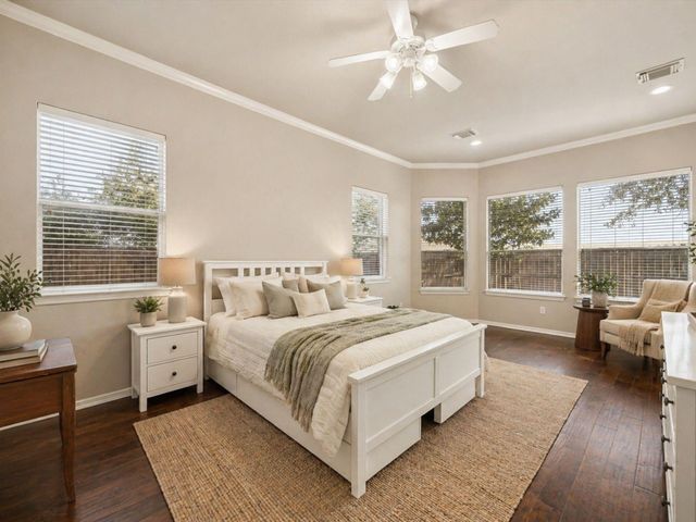 2202 Summer Wind Drive, Sugar Land, TX 77479