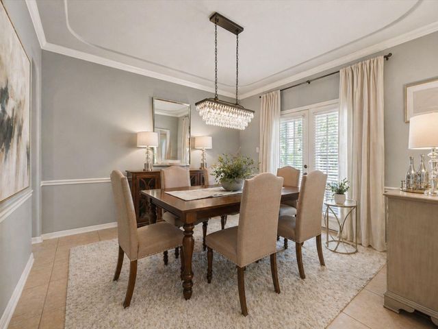 2202 Summer Wind Drive, Sugar Land, TX 77479
