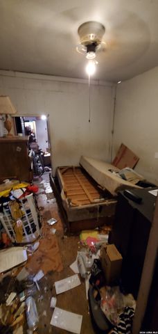 1530 Brighton, San Antonio, TX 78211