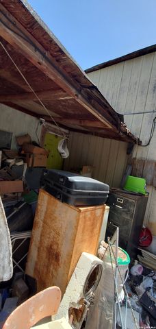1530 Brighton, San Antonio, TX 78211