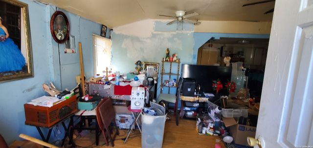 1530 Brighton, San Antonio, TX 78211