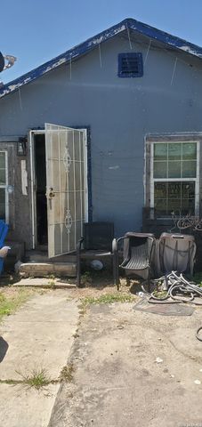 1530 Brighton, San Antonio, TX 78211