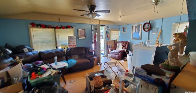 1530 Brighton, San Antonio, TX 78211