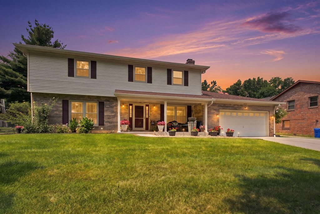 3321 Carriage Lane, Lexington, KY 40517