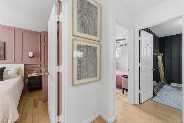 5820 Parkview Lane, Fairview Park, OH 44126