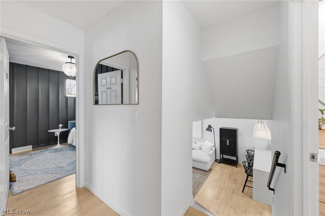 5820 Parkview Lane, Fairview Park, OH 44126