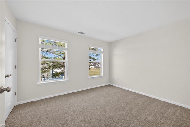 4501 Overlook Pl, Chesapeake, VA 23321