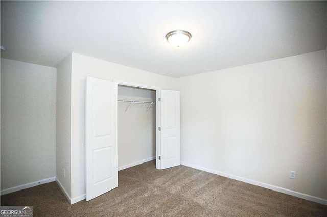 327 Cashes Court, Lilburn, GA 30047