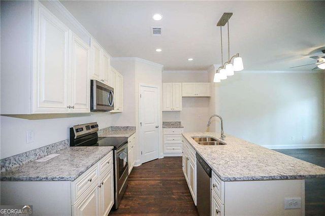 327 Cashes Court, Lilburn, GA 30047