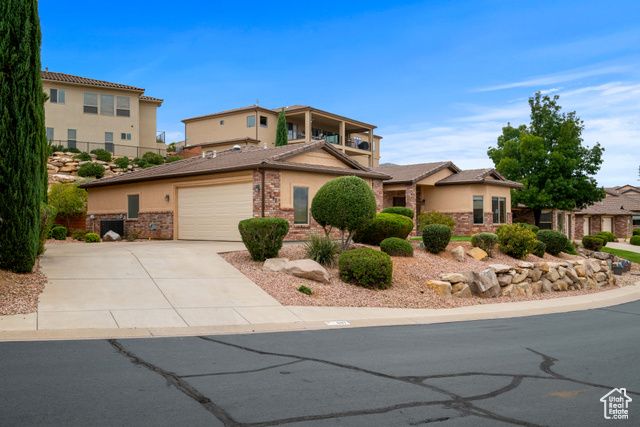 697 W WINDSOR DR, St. George, UT 84770