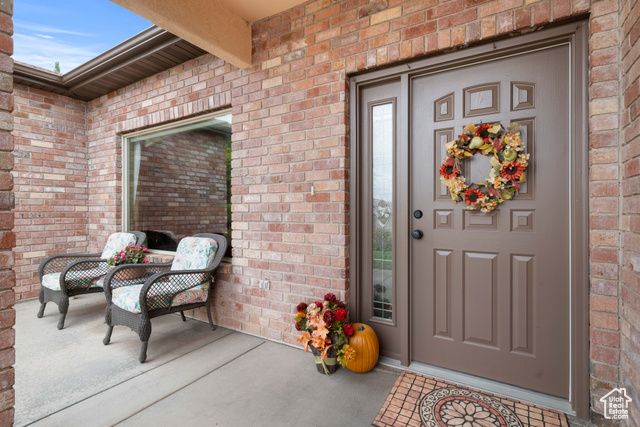 697 W WINDSOR DR, St. George, UT 84770