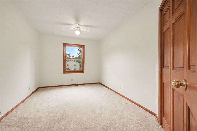 3443 Mason Lake Road, Grand Rapids, MI 49525