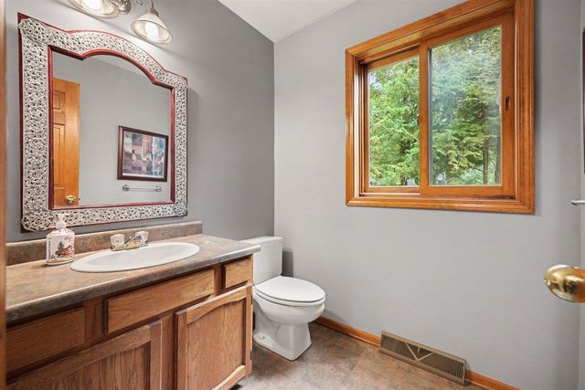 3443 Mason Lake Road, Grand Rapids, MI 49525