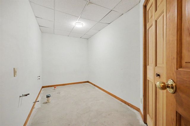 3443 Mason Lake Road, Grand Rapids, MI 49525